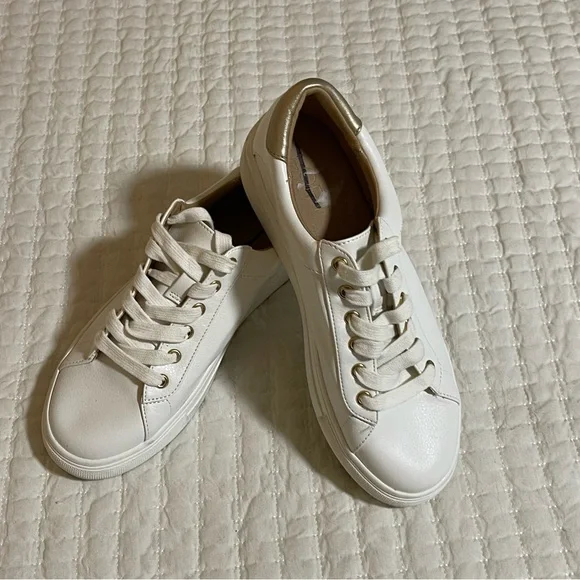 LOFT | White and Gold Sneakers - Picture 7 of 13